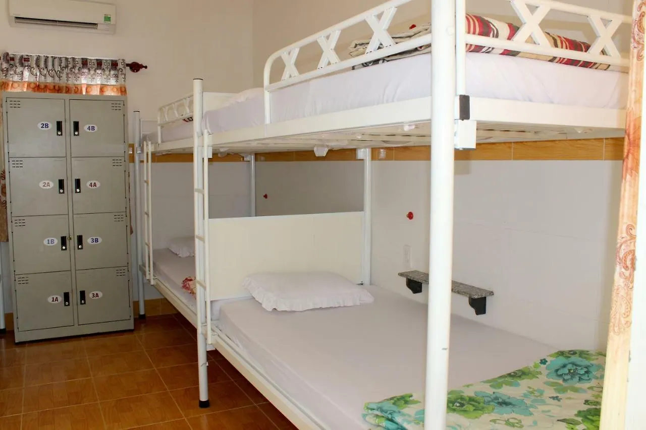 Hoang Nga Garden Guesthouse Mui Ne 2*,